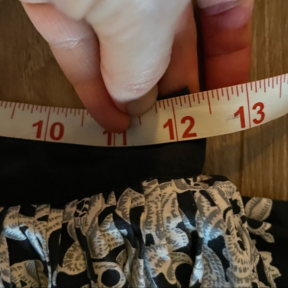 XS, Fabulous 1950 Cotton Border Print Skirt - Picture 9 of 9